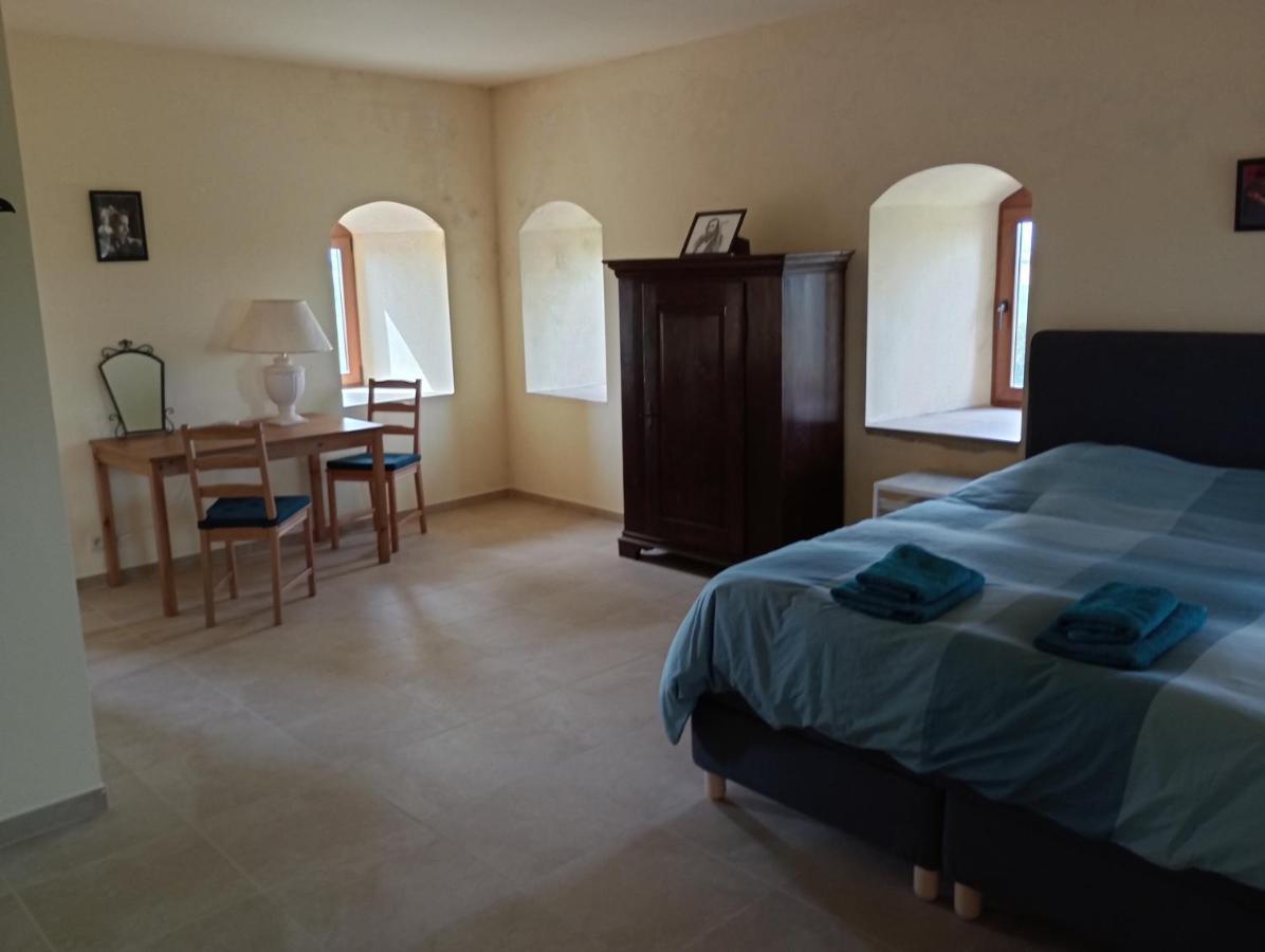 Le Nid Du Sanglier Hotell Verlaine Exteriör bild